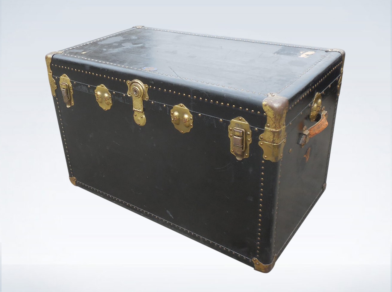 Antique Trunks, Chests & Suitcases