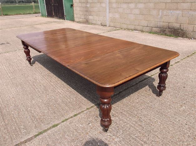 3 Metre Antique Dining Table - Early Victorian Extending Mahogany Dining Table To Seat 12/14 People