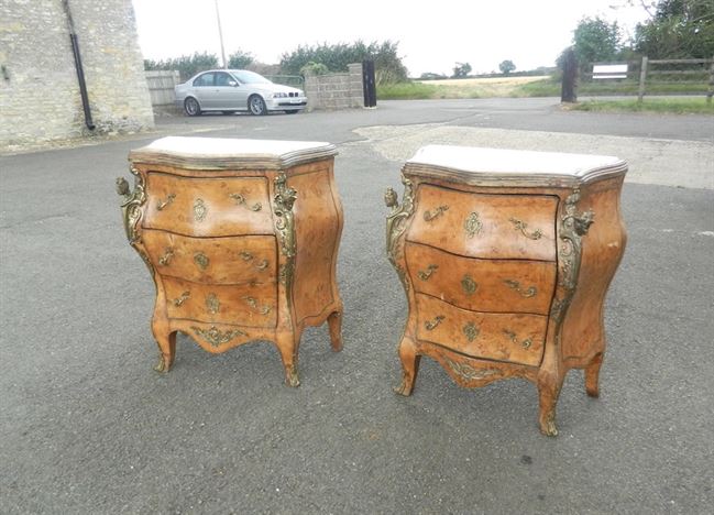 Pair Antique Walnut Commodes - Pair Of Vintage French Design Bombay Walnut And Ormolu Commodes