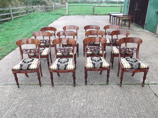 Set 12 Georgian Dining Chairs - Set Twelve 19th Century Georgian Bar Back Dining Chairs With Reeded Legs